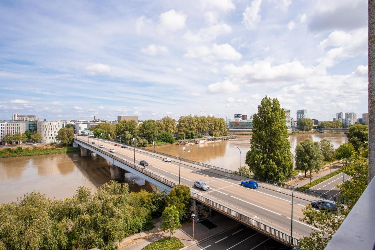 Escapade Sur L'Ile De Nantes Avec Vue Sur La Loire Apartment Exterior photo